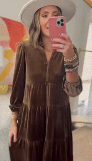 Nala -  Luxe V-hals fluwelen jurk